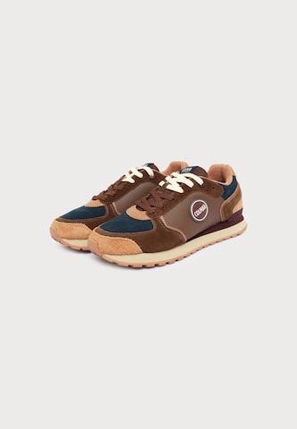 Baskets basses Colmar en marron