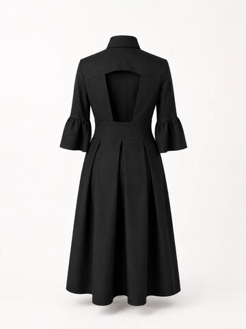 BIBI SAKALIEVA Jurk 'Black Open-Back Midi Dress with Bell Sleeves' in Zwart