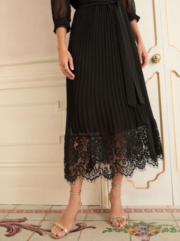 Robe love & roses en noir