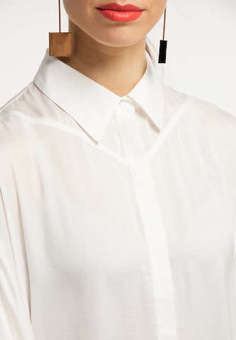 RISA Blouse in White