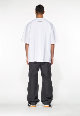 T-Shirt 'Dollar x Huge' MJ Gonzales en blanc