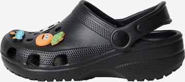 NAME IT Clogs 'NKNFAME' in Schwarz: Vorderseite