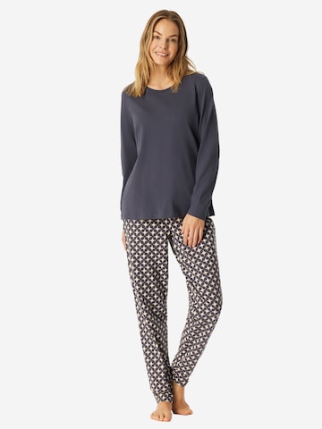 SCHIESSER - Pijama ' Comfort Essentials ' en gris: frente