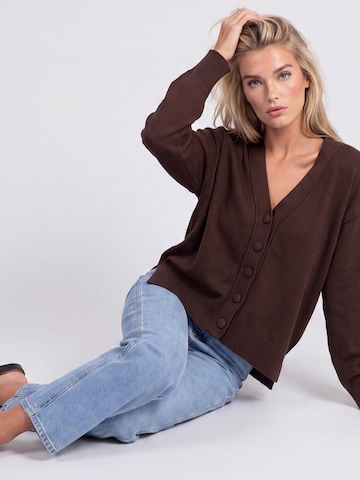 APART Strickjacke in Braun