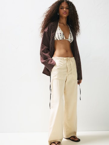 Pull&Bear Wide leg Trousers in Yellow