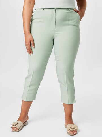 Guido Maria Kretschmer Curvy Regular Pantalon 'Maria' in Groen: voorkant