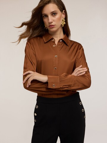 MOTIVI - Blusa en marrón: frente