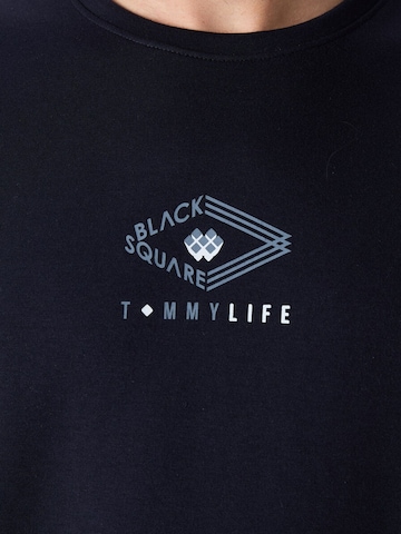 Maglietta di Tommy Life in blu