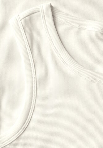 CECIL Basic Top mit Rippstruktur in Weiß