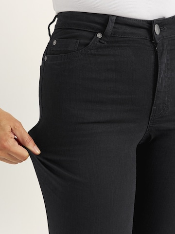 Cellbes of Sweden Slimfit Jeans in Schwarz