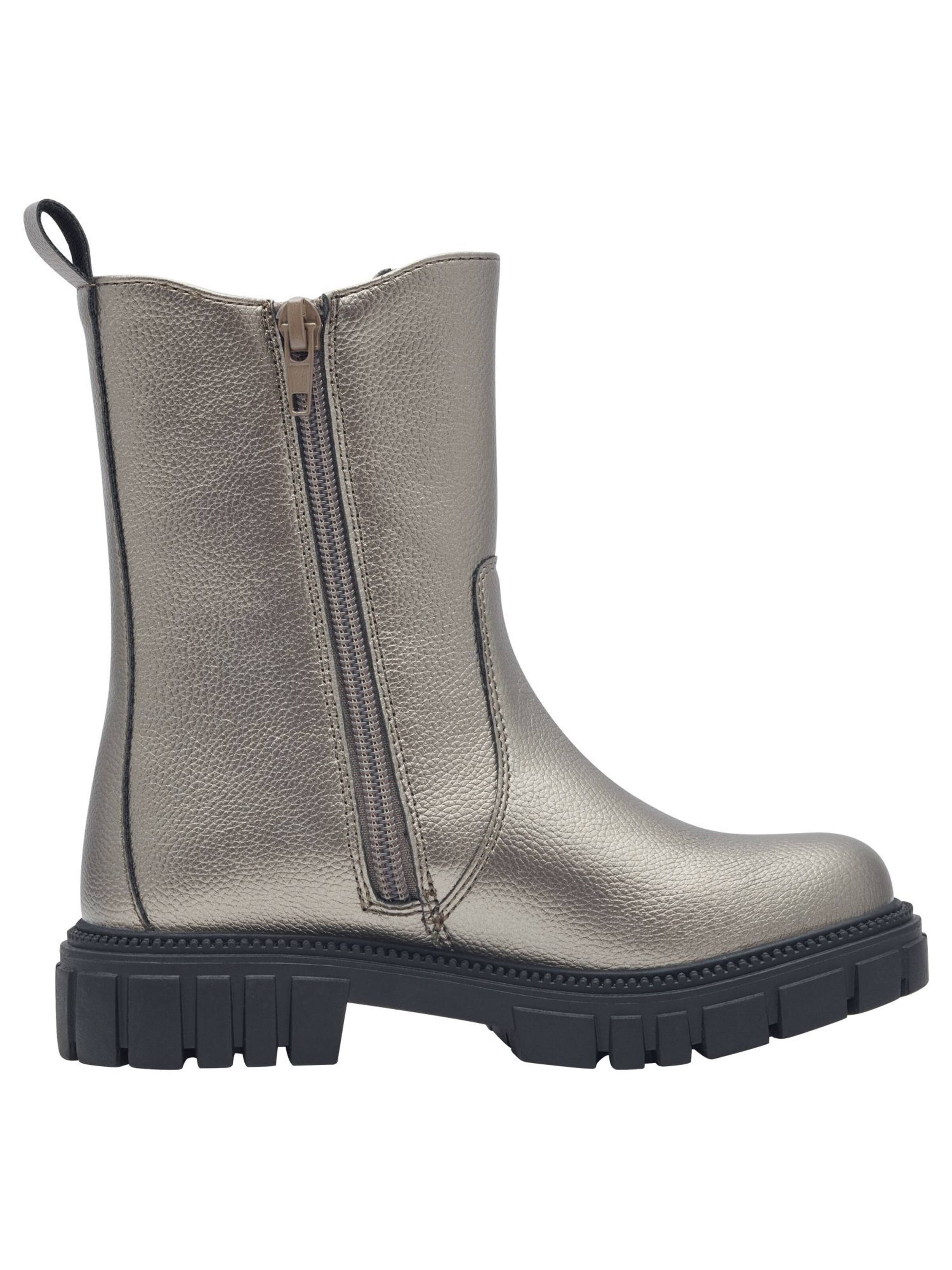 s.Oliver Chelsea Boots in Schwarz