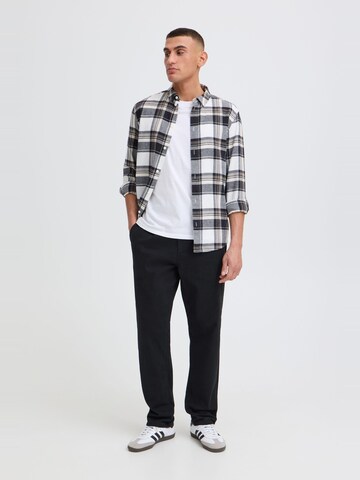 !Solid - regular Pantalón chino ' SDMohan Stretch ' en negro