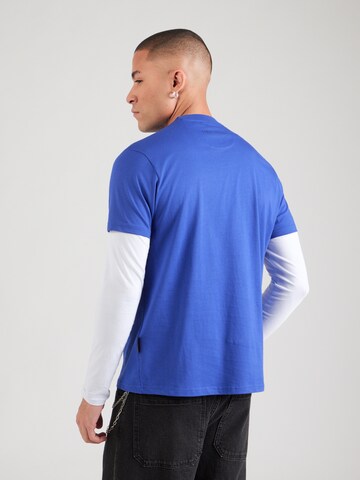 Carlo Colucci Särk, värv sinine: tagant vaates