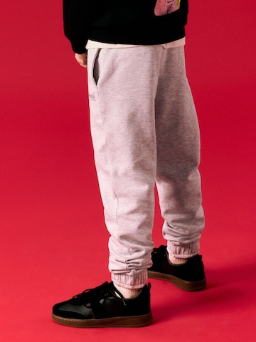 regular Pantaloni di NAME IT in grigio