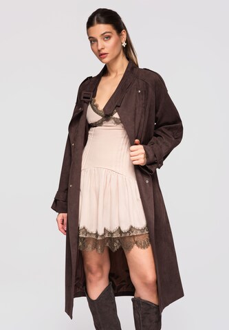 Ombre Tussenmantel in Bruin
