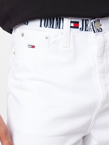 Tommy Jeans Ohlapna forma Kavbojke | bela barva