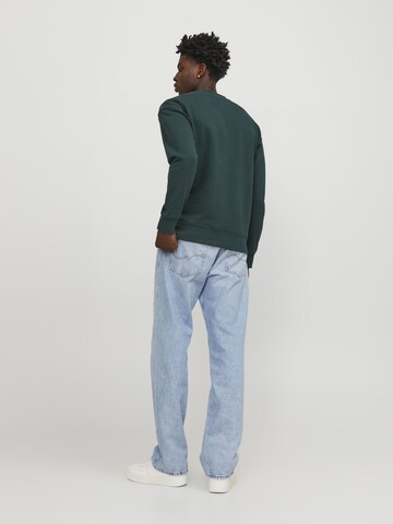 Sweat-shirt 'LAKEWOOD' JACK & JONES en vert