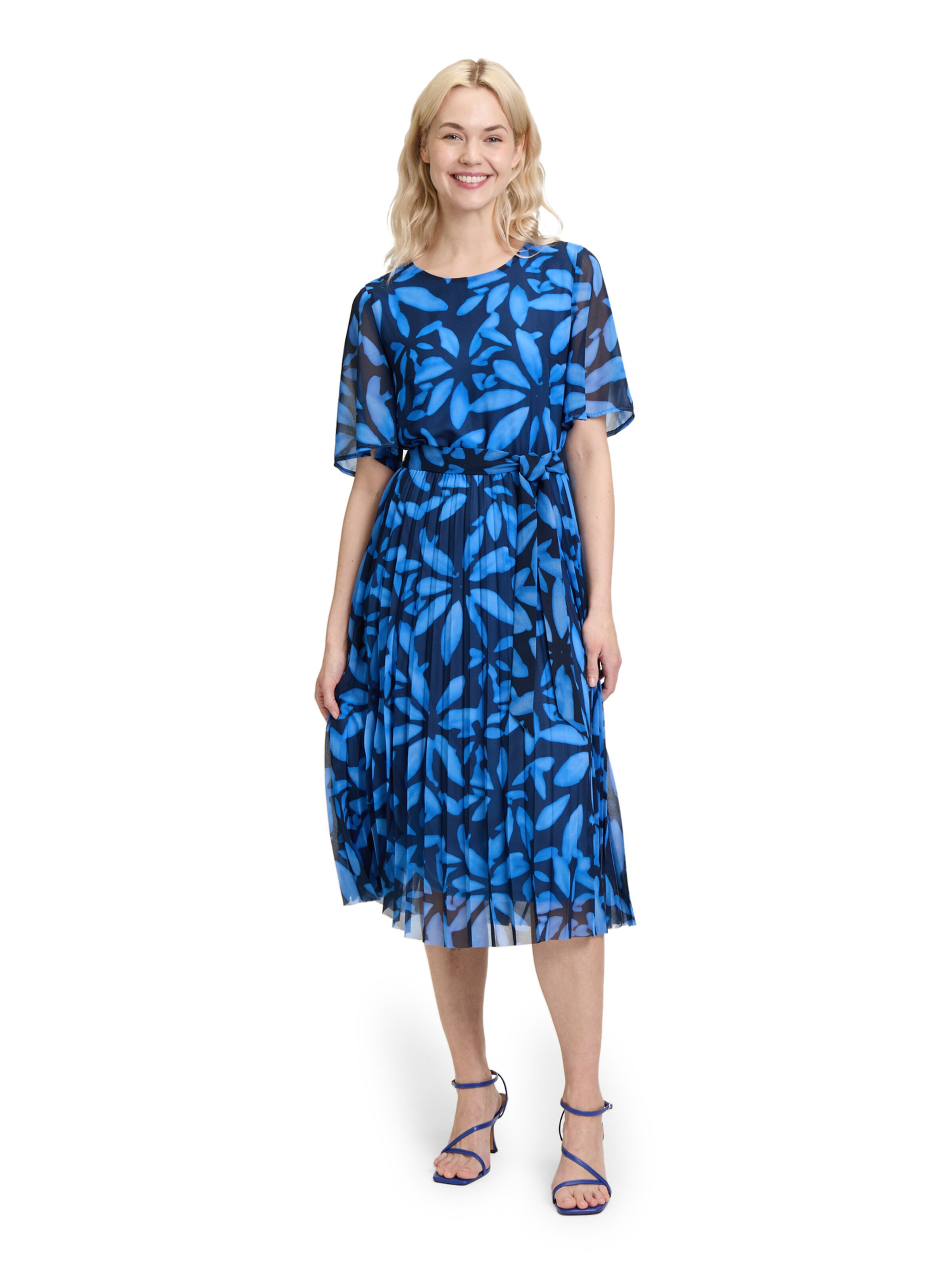Robe Betty & Co en bleu : devant