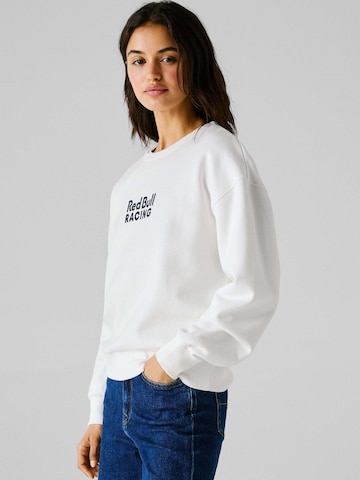Red Bull Racing x Pepe Jeans Sweatshirt in Wit