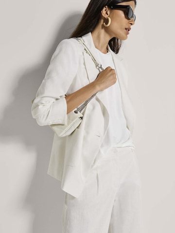 MADELEINE Blazers in Wit