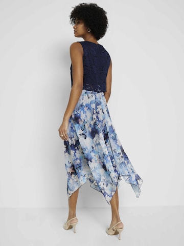 bonprix Kleid in Blau