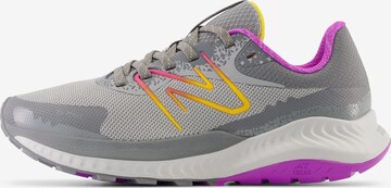 Chaussure de course 'Nitrel' new balance en gris