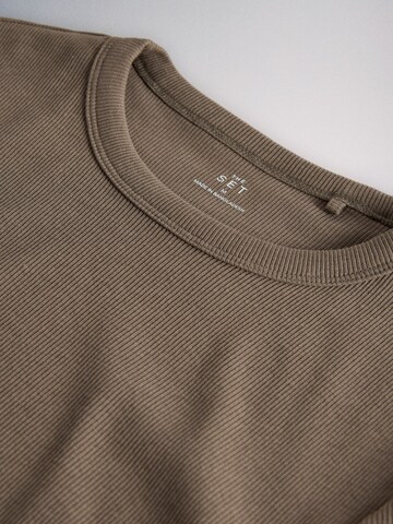 T-shirt The Set en beige