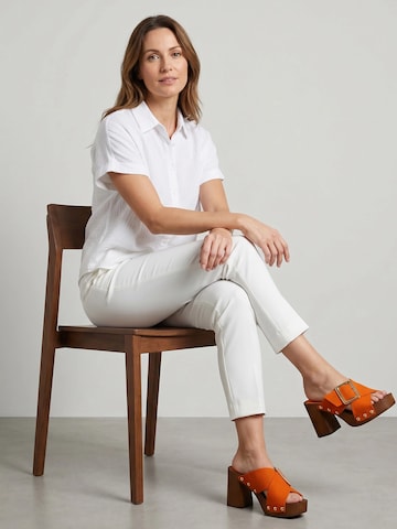 VENEZIA Mules in Orange: front