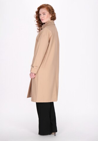 DreiMaster Klassik Between-seasons coat 'Classic Look' in Beige