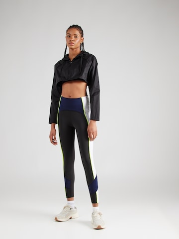 UNDER ARMOUR - Skinny Pantalón deportivo 'RUN EVERYWHERE' en negro