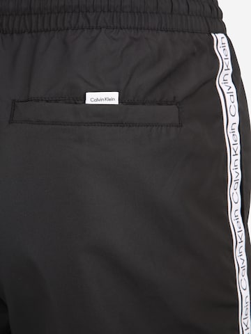 Calvin Klein Swimwear Badeshorts in Schwarz