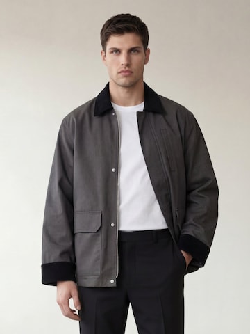 ARMIE Kurtka przejściowa 'The Frederik Jacket' w kolorze szary: przód