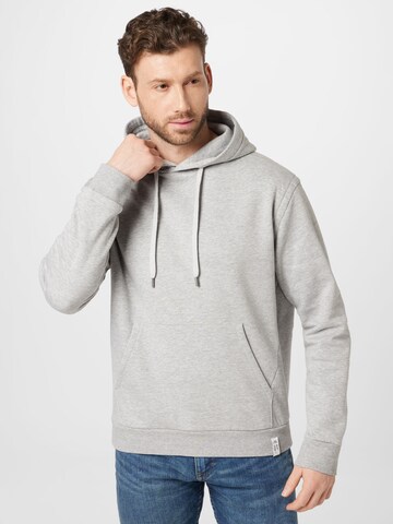 QS Sweatshirt in Grau: predná strana