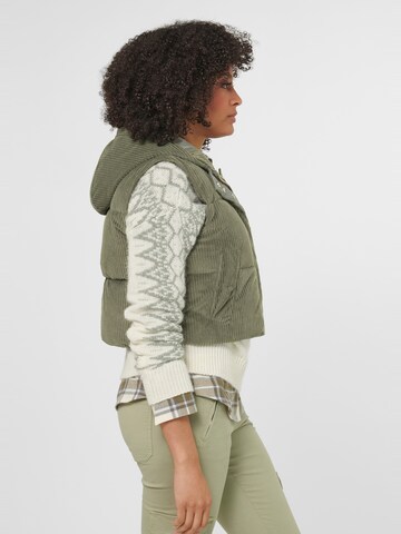 MADELEINE Vest in Green