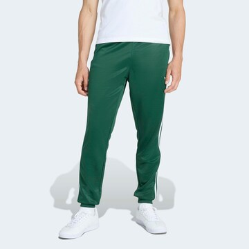 ADIDAS ORIGINALS Конический (Tapered) Штаны 'SST' в Зеленый: спереди