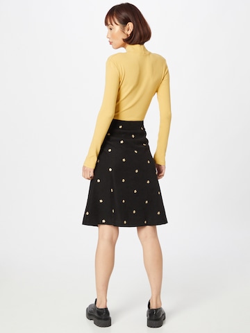 Traffic People Skirt in Black