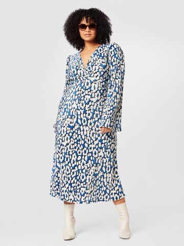 Robe River Island Plus en bleu