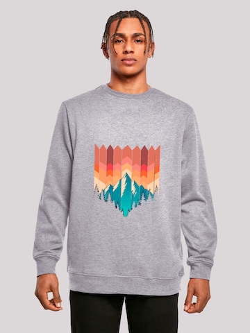 F4NT4STIC Sweatshirt 'Berg Sonnenuntergang' in Grijs: voorkant