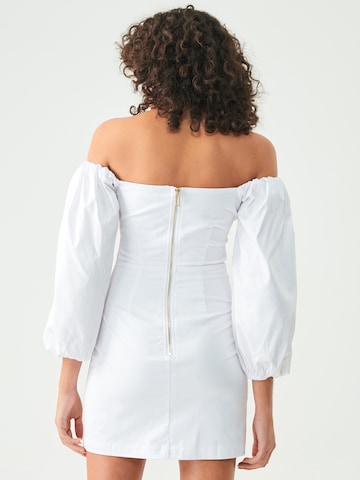 BWLDR Φόρεμα 'LATTE' σε λευκό