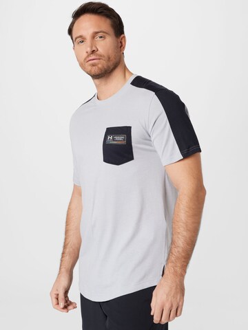 T-Shirt fonctionnel UNDER ARMOUR en gris : devant