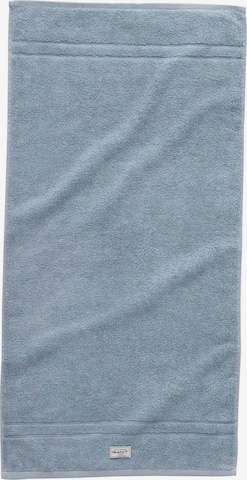 GANT Towel in Blue: front