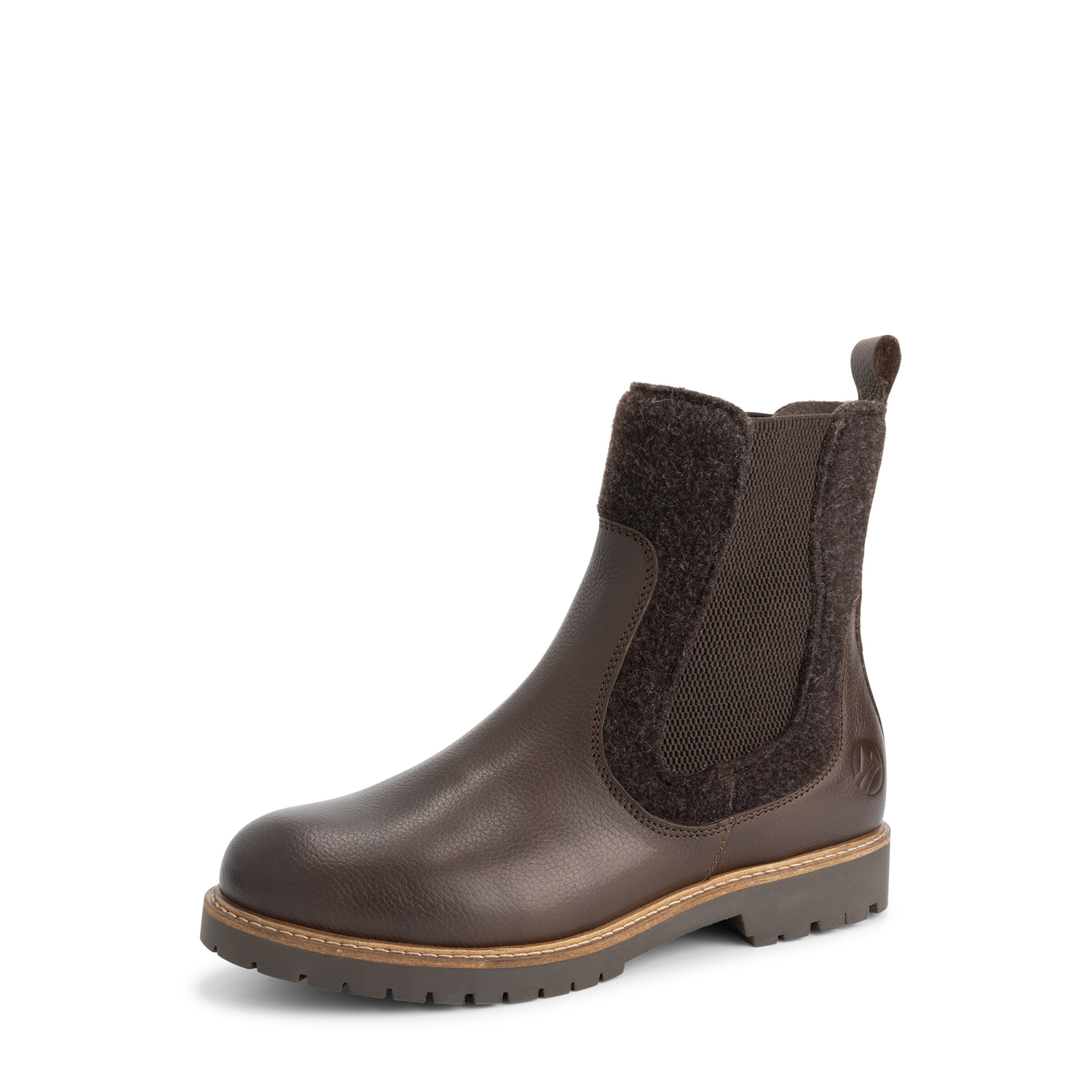 Travelin Chelsea boots 'Okstindal' in Brown: front