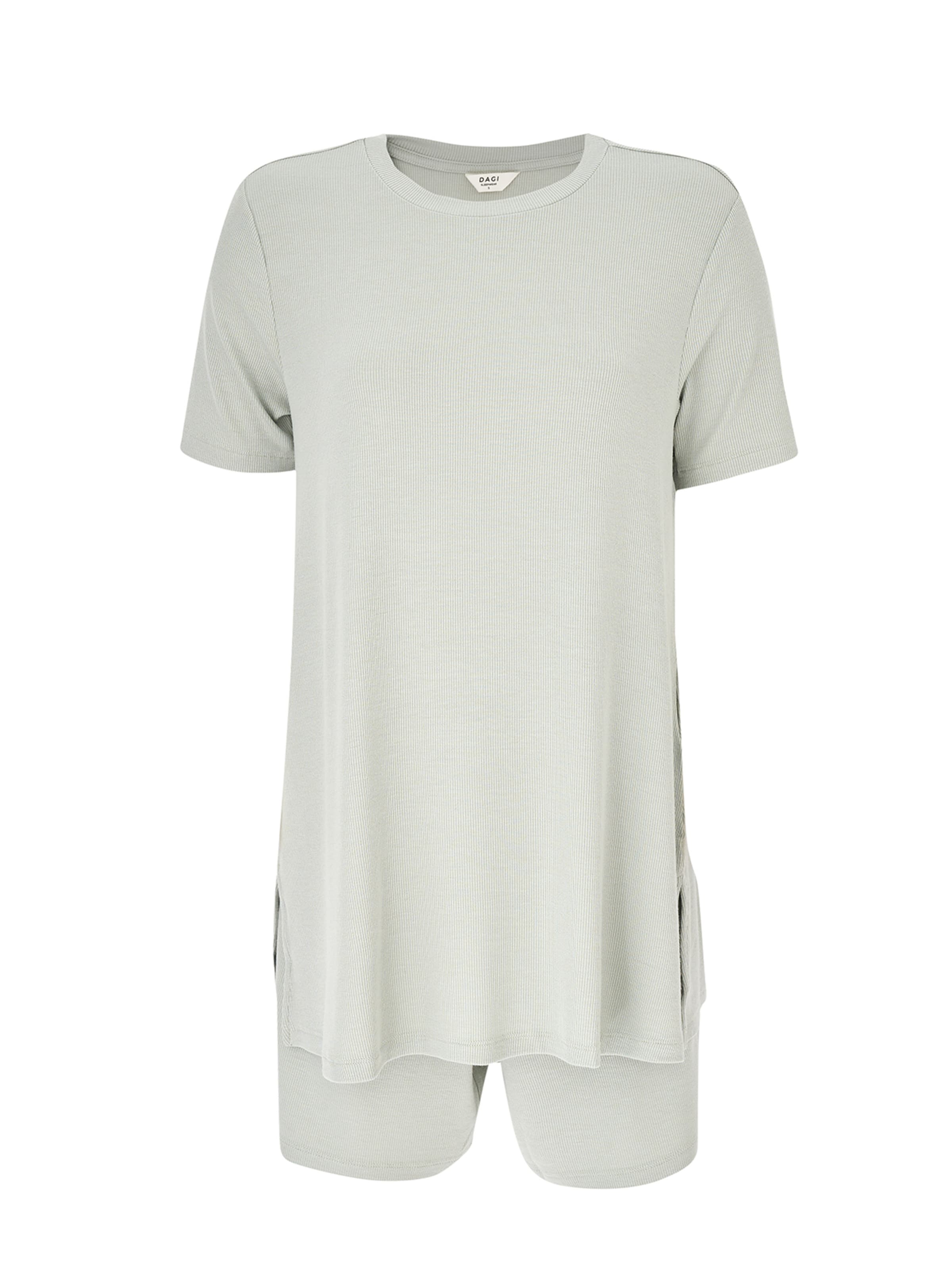 Dagi Шорти в зелено: отпред