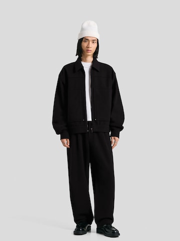 Bershka Jacke in Schwarz