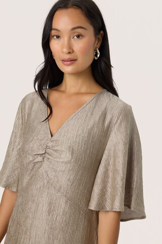 SOAKED IN LUXURY Jurk 'SLLaurie Emmy' in Beige