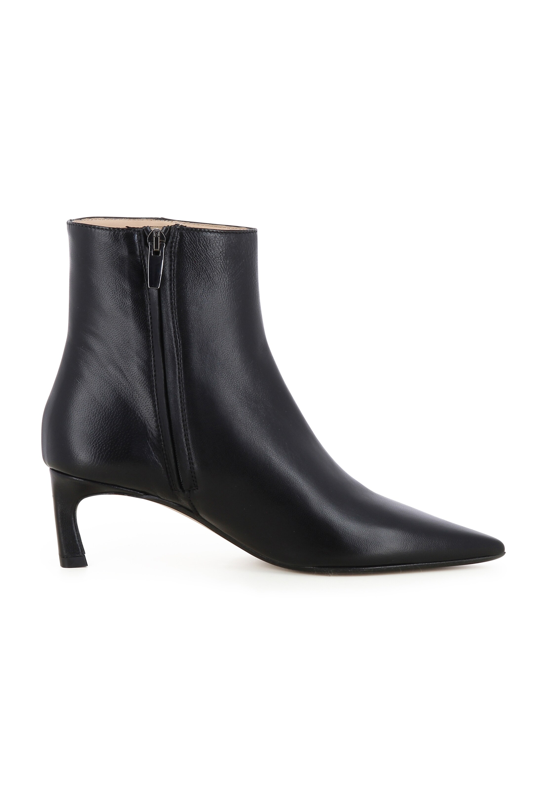 EVITA Bootie 'PERLA' in Black