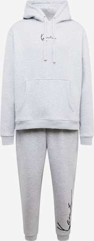 Tuta da jogging 'Essential' di Karl Kani in grigio: frontale