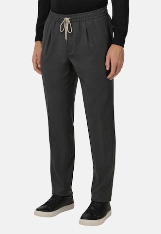 Coupe slim Pantalon à pince Boggi Milano en gris : devant