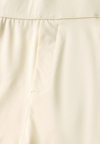 Street One Studio Loosefit Shorts in Beige