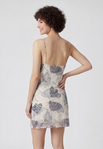 MYMO Dress in Beige